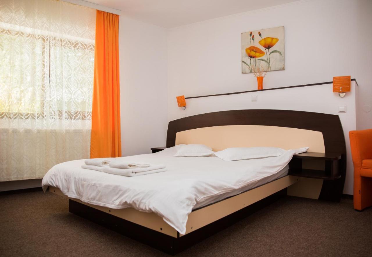 Vila Alegria Buşteni Esterno foto