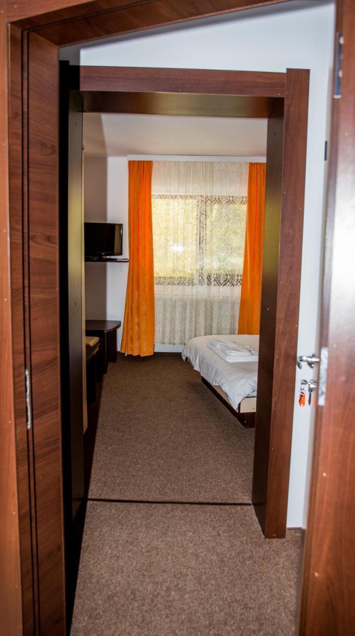 Vila Alegria Buşteni Esterno foto