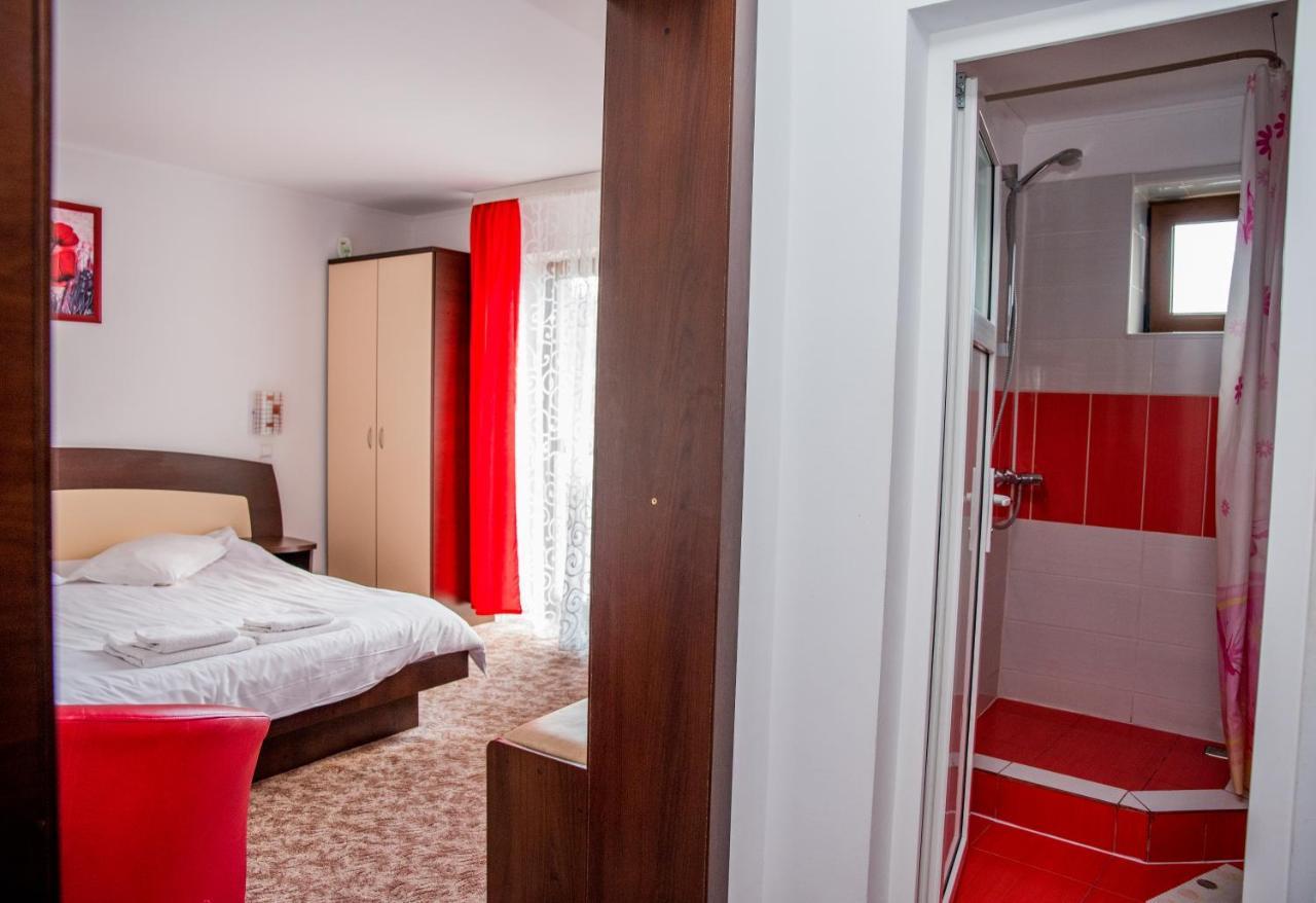 Vila Alegria Buşteni Esterno foto