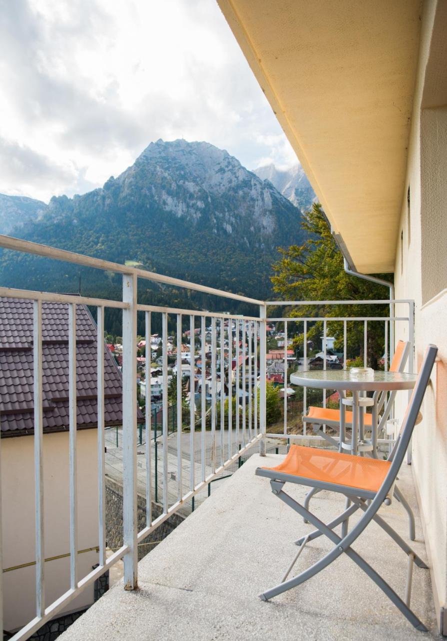 Vila Alegria Buşteni Esterno foto